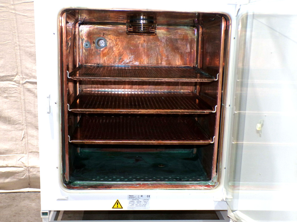 Thermo HERAcell vios 240i CO2 Incubator Dual Stack, Copper *used working