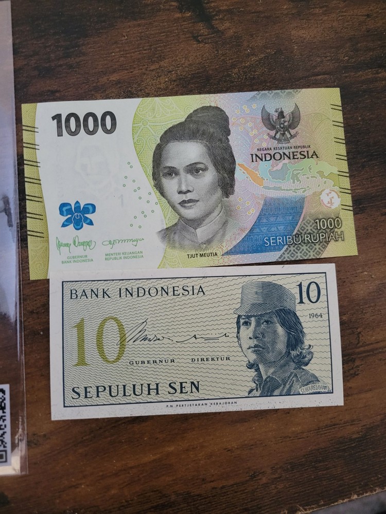 Indonesia Banknotes appear UNC