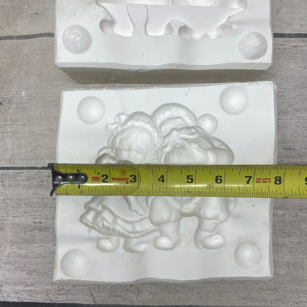 Weaver Ceramic Slip Casting Mold Sitting Mr.&Mrs. Santa #219