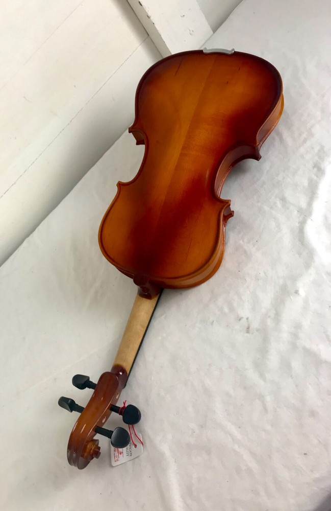 Violin w/ Case & Bow. Unbranded. 4/4 Full-Size