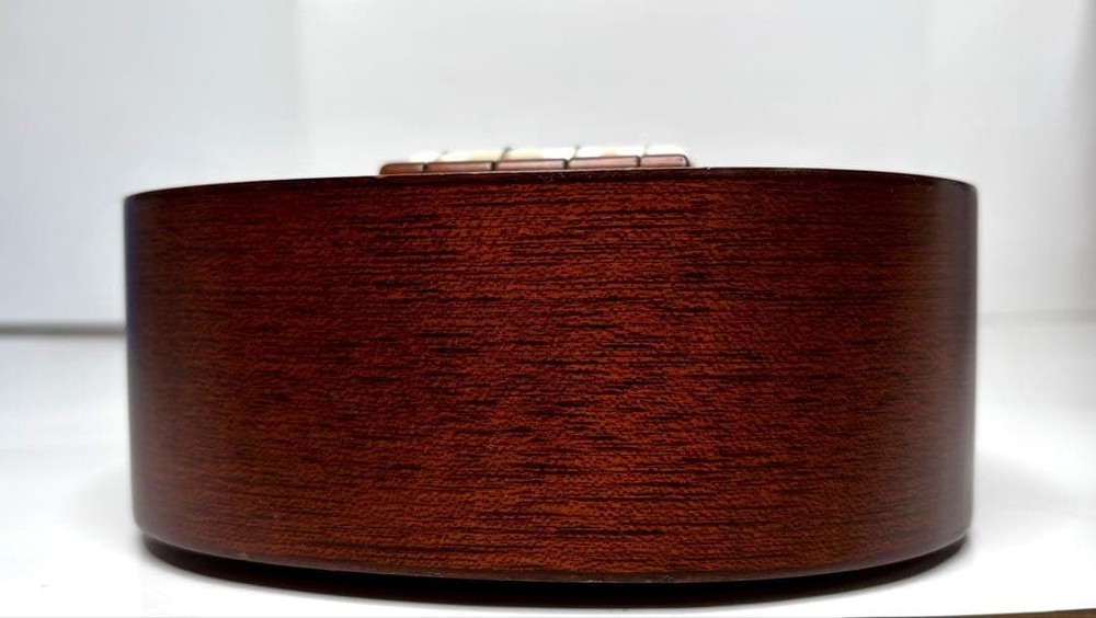 Famous Ukulele FS-1G 60th Anniversary