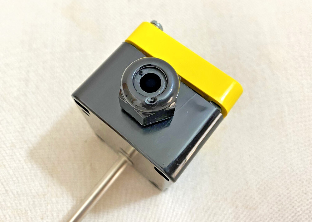 SAUTER - EGT347F102 Duct Temperature Sensor.