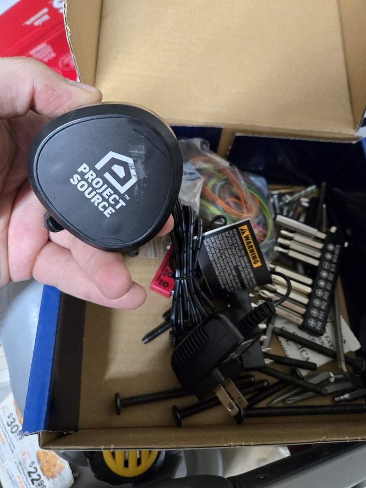 Project Source 12V Cordless Drill with 1.5Ah Lithium-Ion Battery