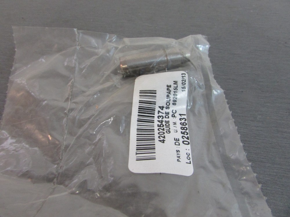 Ski doo Snow Mobile ATV Side-x-Side, Valve Guide 420254374