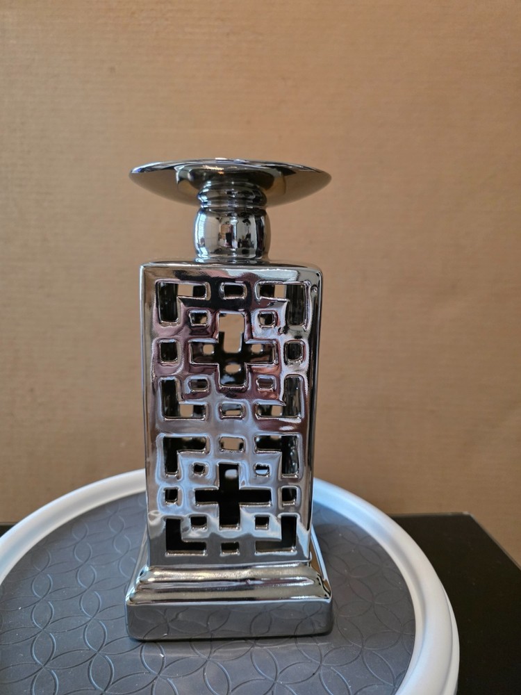candle holder'