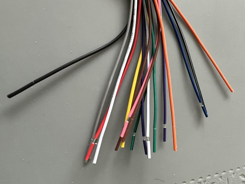 Dual Axxera Wire Harness AV615BHM