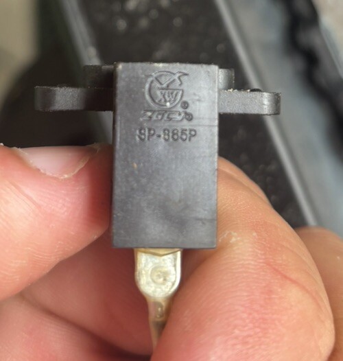 Child Electric Car Charging Socket SP-865P