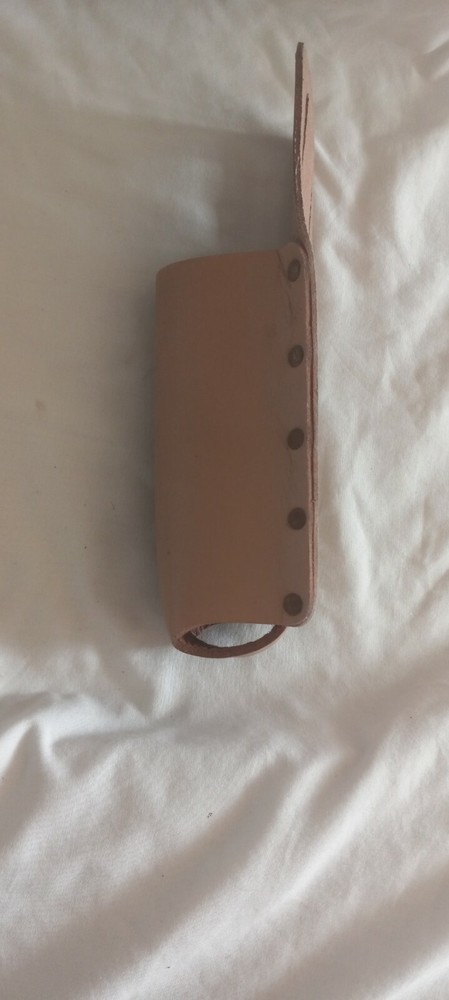 Klein leather Flashlight Holder for Tool Belts Klein Tools 5129 electrical