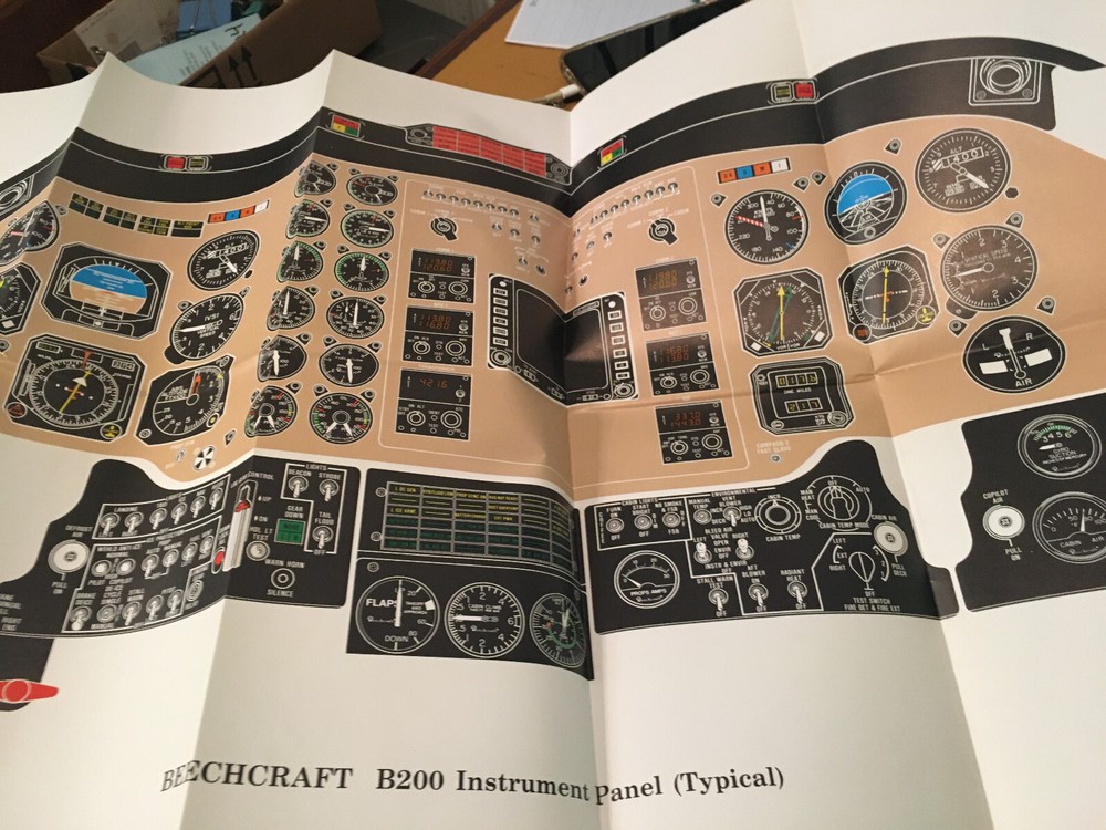 BeechTraining Center Super King Air B200/200 Pilot Training Workbook Manual