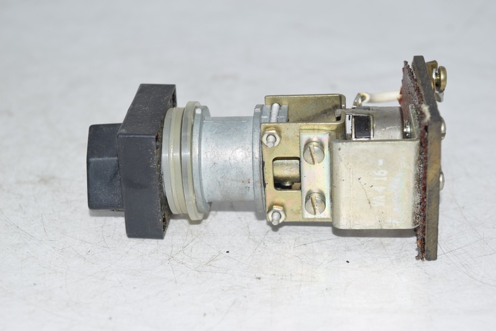 GE CR104MP002 Potentiometer