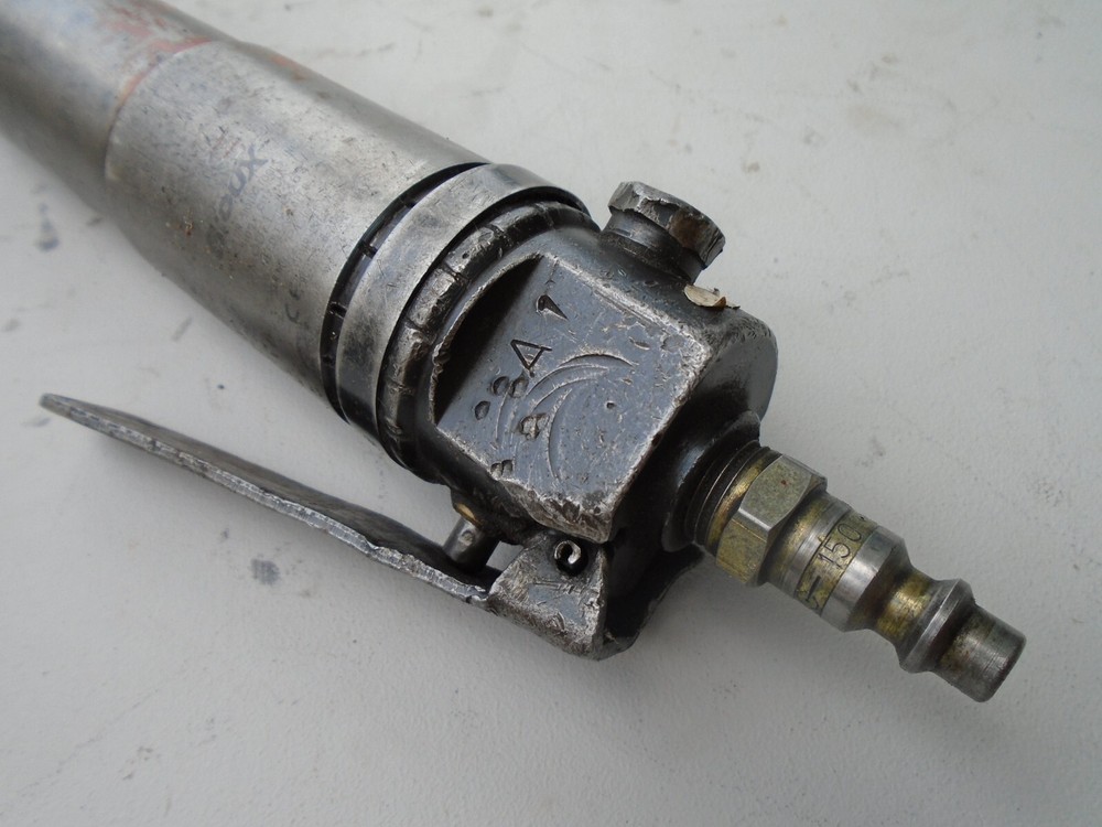 Sioux Tools 5264 Air Needle Scaler / Chisel