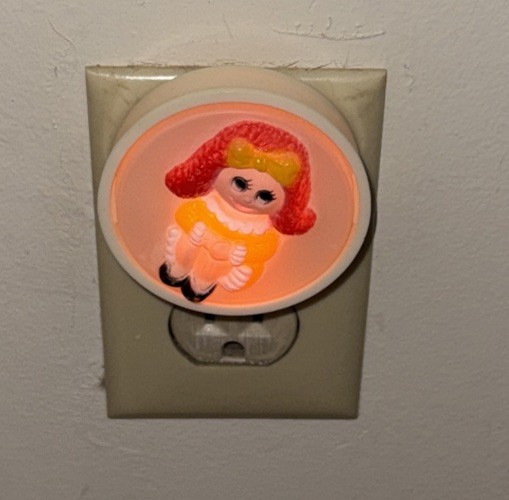 Vintage Jelin Miscellaneous Lampholder Round Wall Nightlight