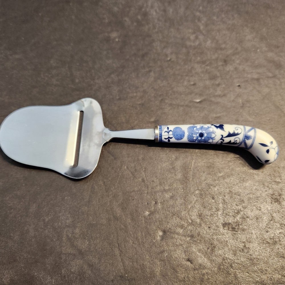 Blue Danube Cheese Plane And Knife In Box