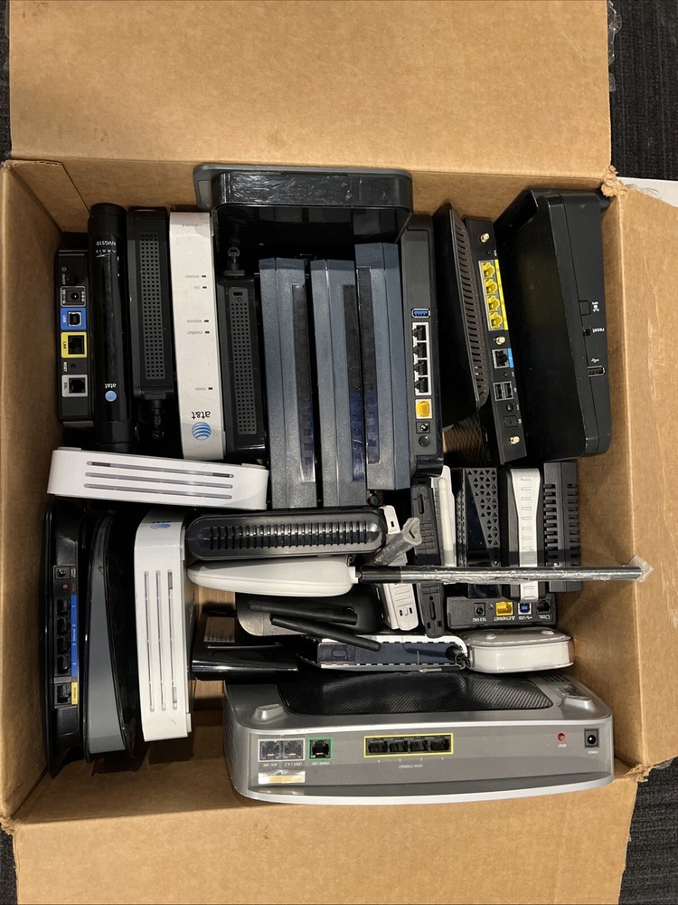 Random Networking Bulk Lot (routers,modems)