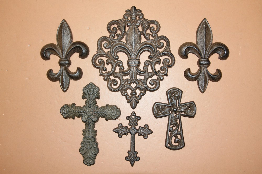 FOREST GLENN COLLCTION, Wall Decor, Fleur De Lis Plaques, Wall Crosses Com-01