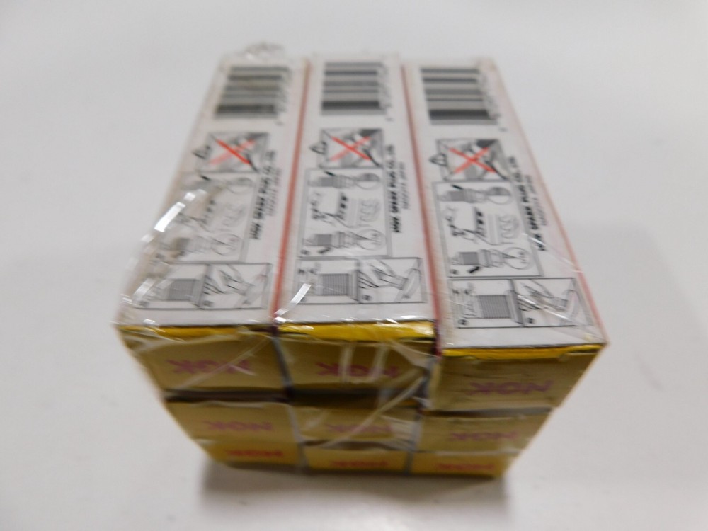 S26T2 7543 CMR7A NGK Spark Plugs CF