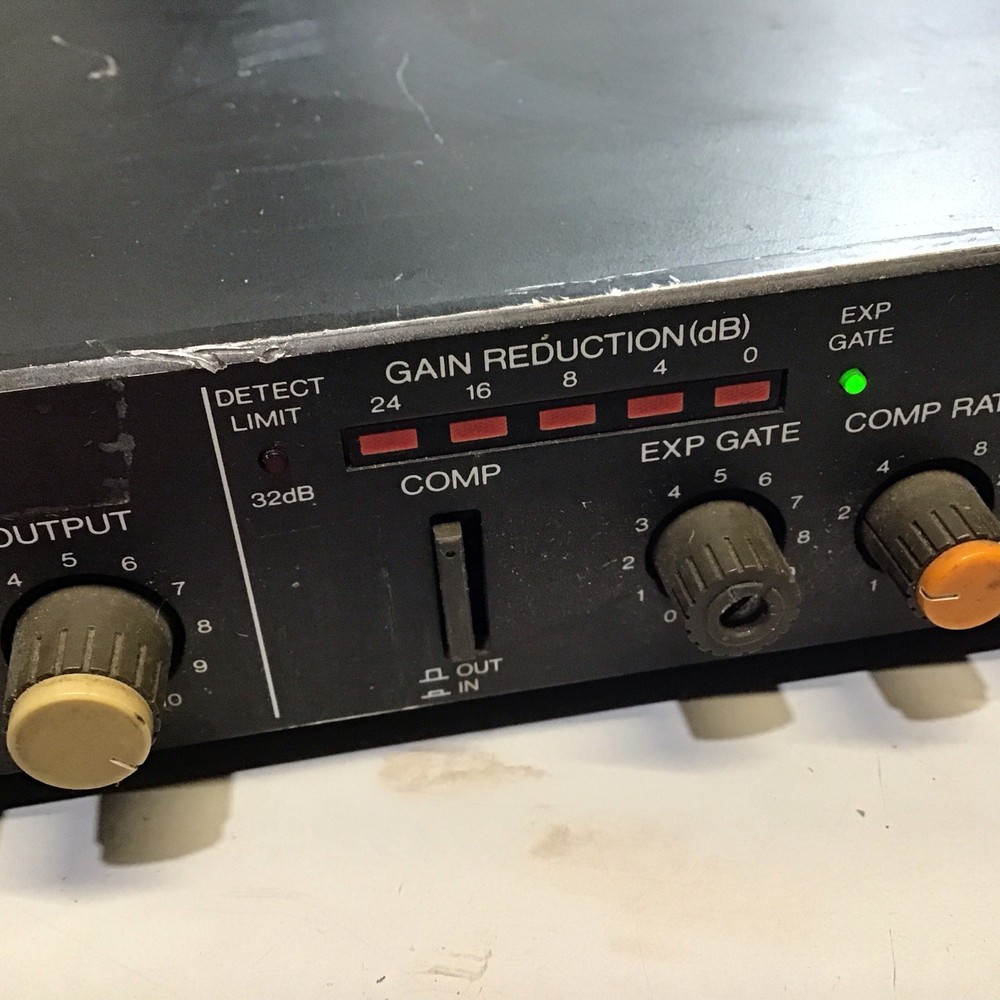 Fostex Compressor Limiter Model 3070