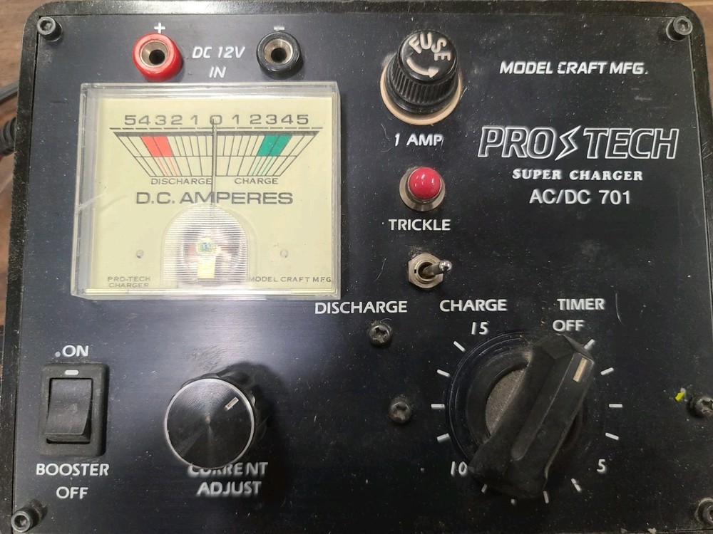 Model Craft MFG Pro-Tech 701B  AC/DC Input Super Charger/Discharger