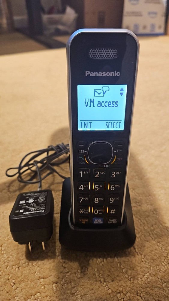 Panasonic KX-TGA680 phone Bundle