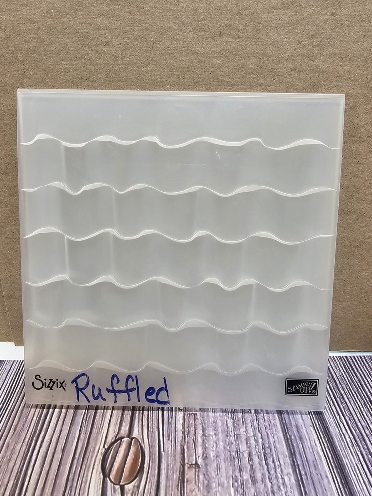 Stampin’ Up! RUFFLED 3D Embossing Folder