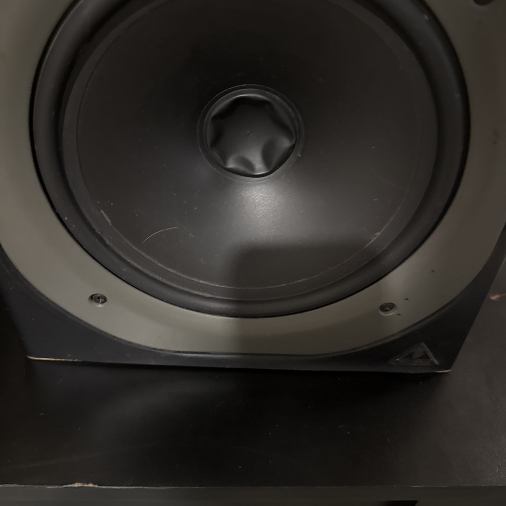 2x Behringer B2031A Truth Aktive Studiomonitore / Active Studio Speakers