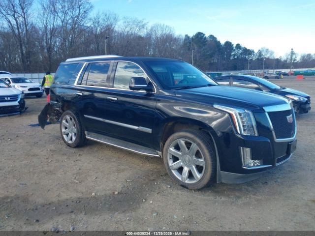 Fuse Box Engine Fits 15-20 ESCALADE 4999551
