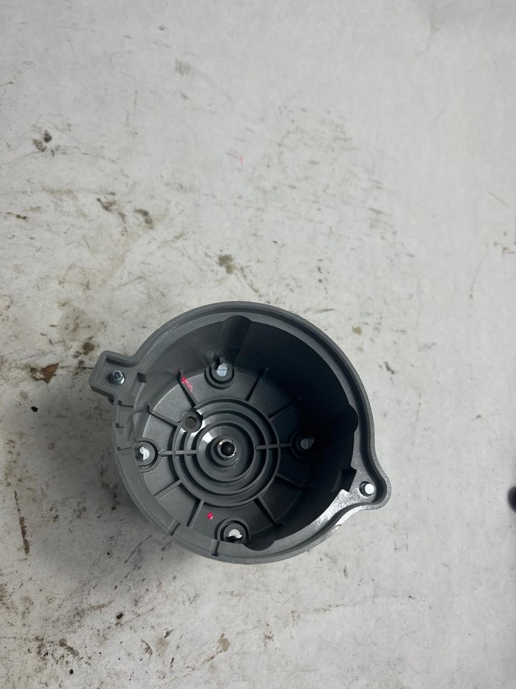 MISC Distributor Cap NOS CARQUEST OEM 24082