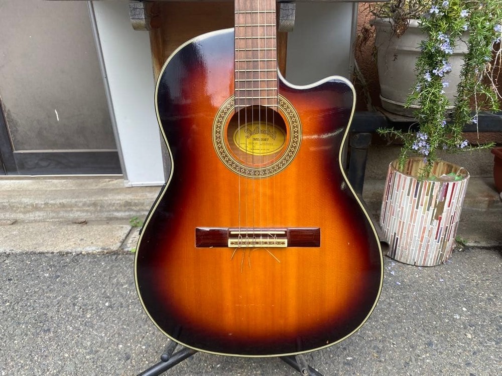 Stafford SSC450 Electro Classical Guitar With Nylon Strings, Used