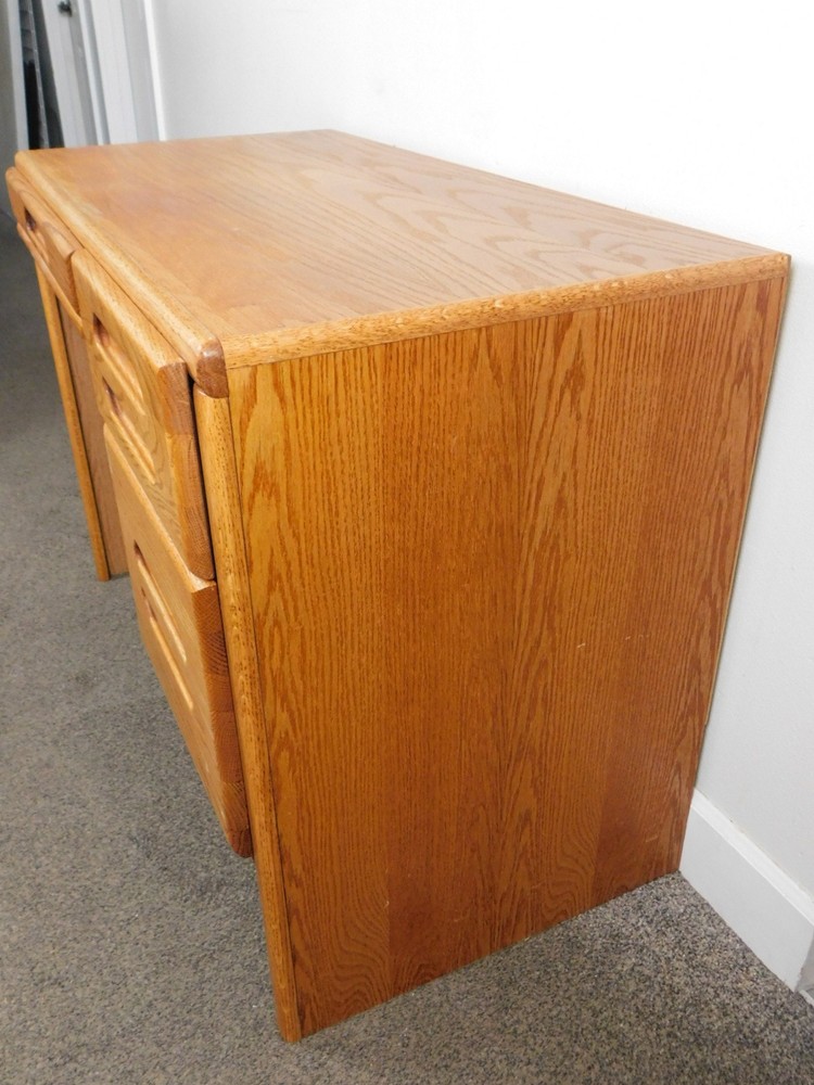 Orman Grubb Oak 42" MCM Computer Kneehole Desk VGC Pull Out Keyboard Tray SHIPS!
