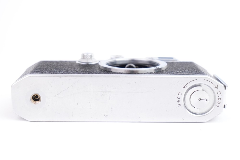 Canon IVSB Rangefinder Camera #154568. Case only with cap.