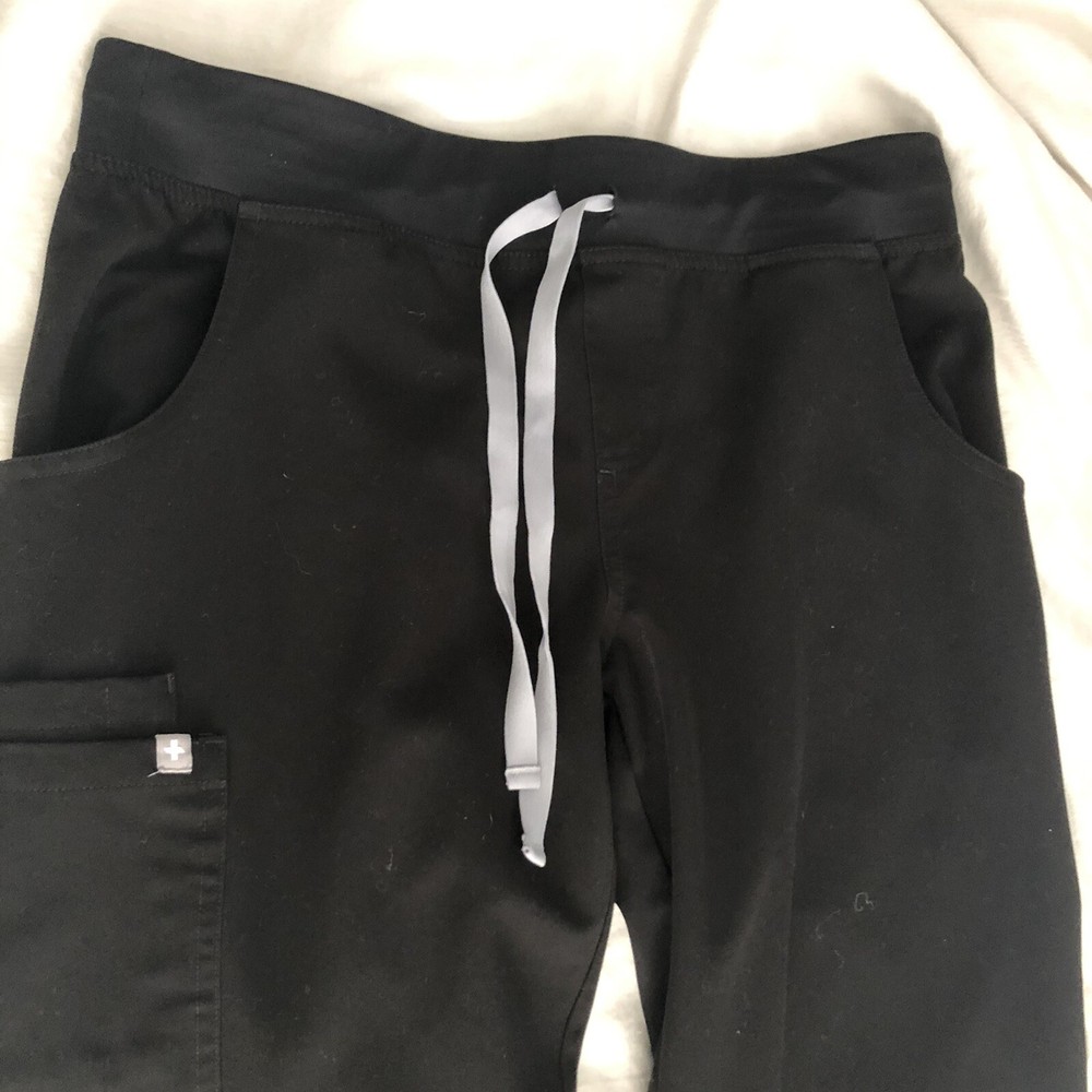 FIGS S/R Black Pants
