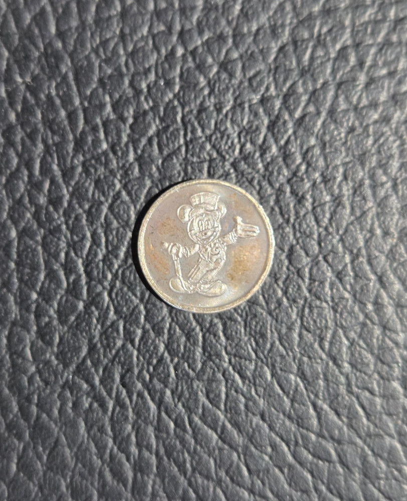 Mickey Mouse .999 Fine Silver Everyone's Favorite Mouse