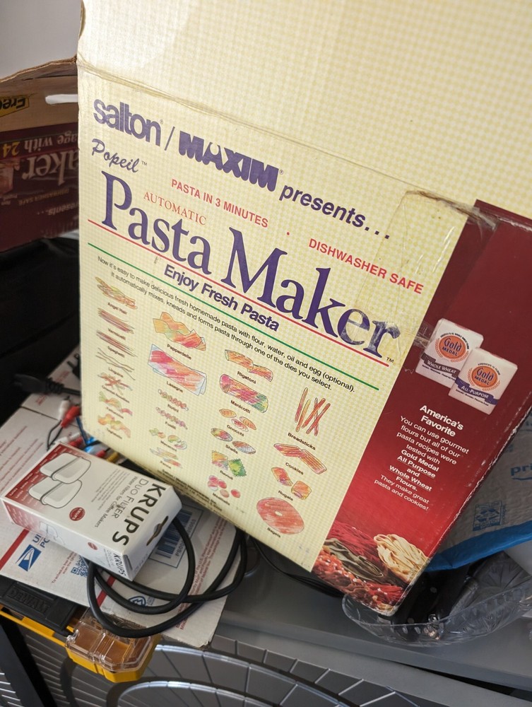 Ronco Ron Popeil P400 Automatic Pasta Maker - Open Box! Salton