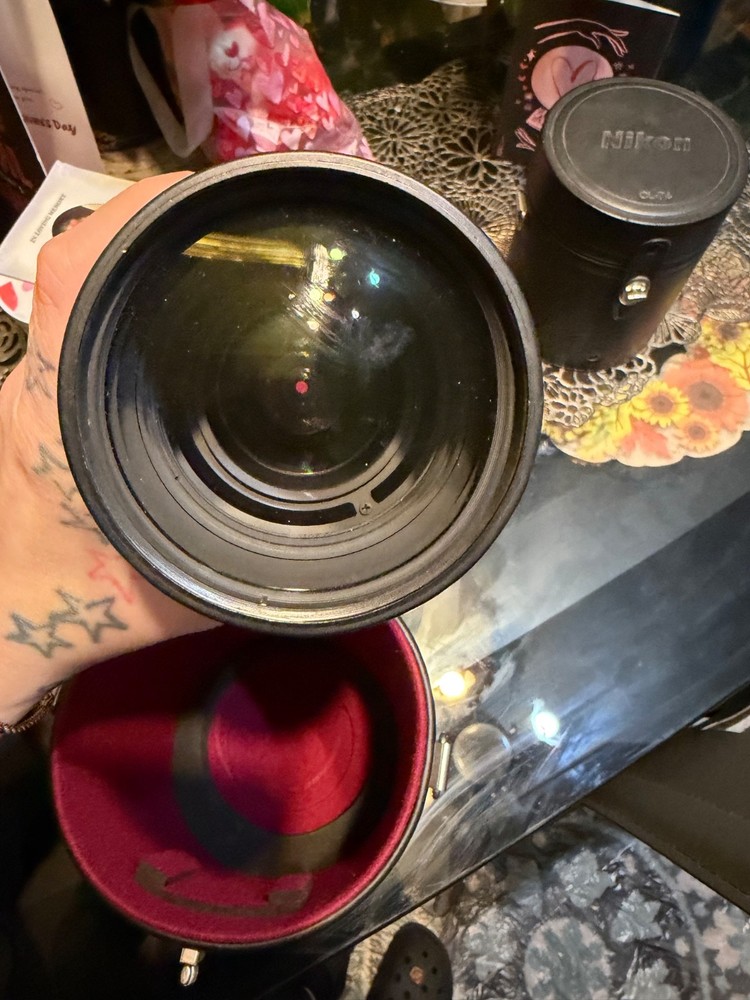 camera lenses for nikon medium size and large there is damage on larger end