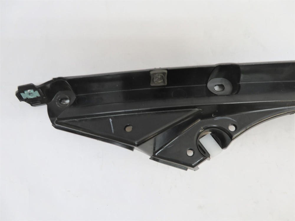 2021 CHEVY CORVETTE LEFT DRIVER SIDE A PILLAR STRUCTURAL BRACKET GM OEM 86775696