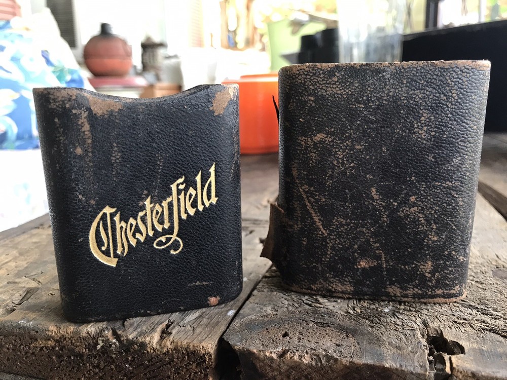 Rare Chesterfield Cigarette Case Leather Black In Gold Script