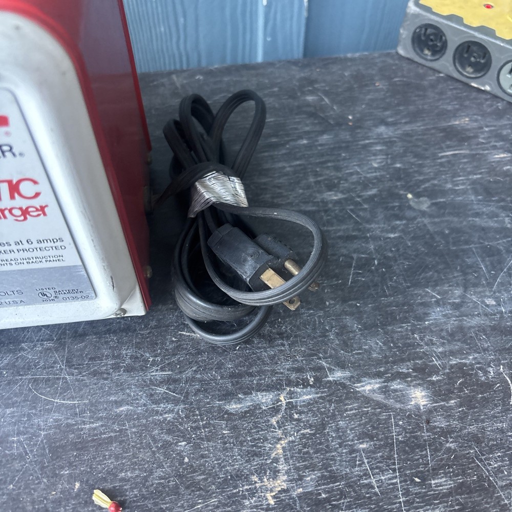 Schauer Automatic Battery Charger Model 0135-02 – 12 volt 6 Amp As Is Untested