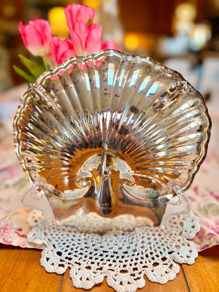 Reed and Barton 209 Silverplate Scallop Shell Grapes Serving Dish