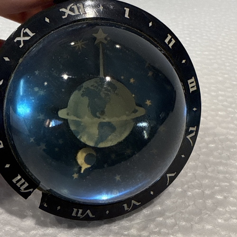 Vintage Westclock Earth & Universe Clock - AOOx See Description