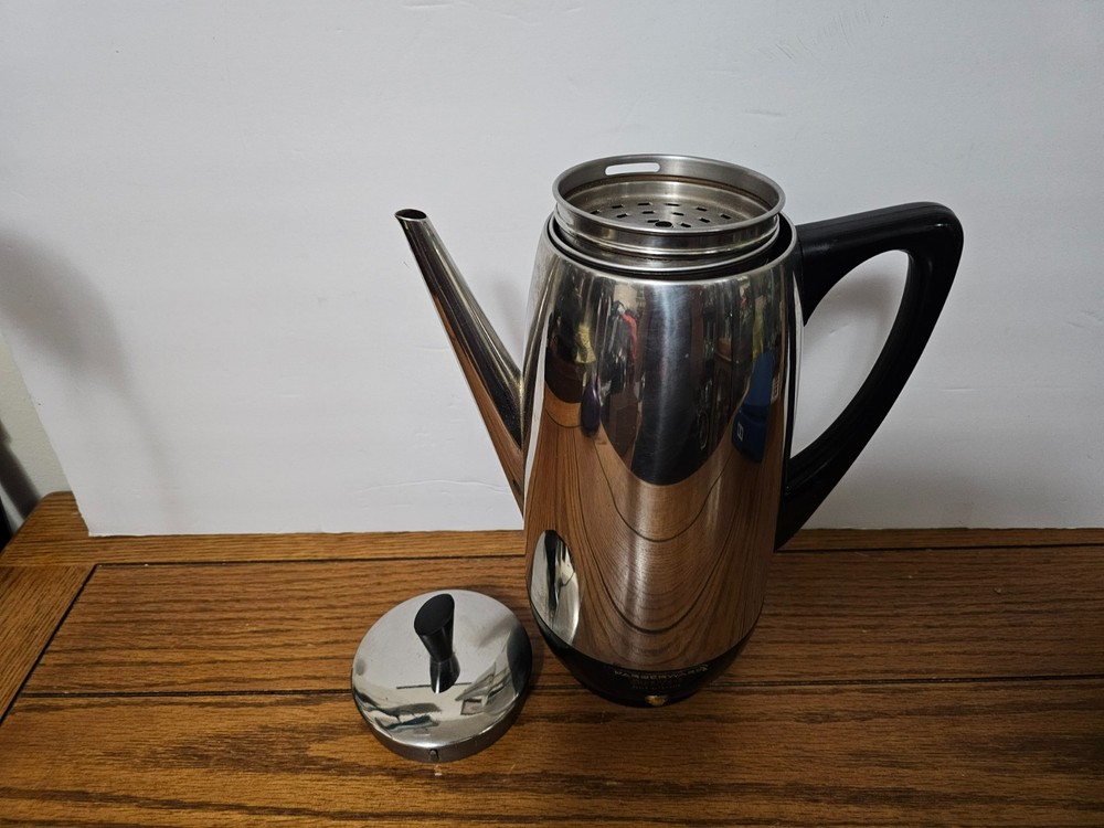 VINTAGE FARBERWARE #122B 12 CUP COFFEE POT TESTED
