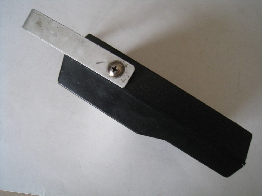 Vintage Multi-meter Model VOM 910 in Carrying Case w/ Leads