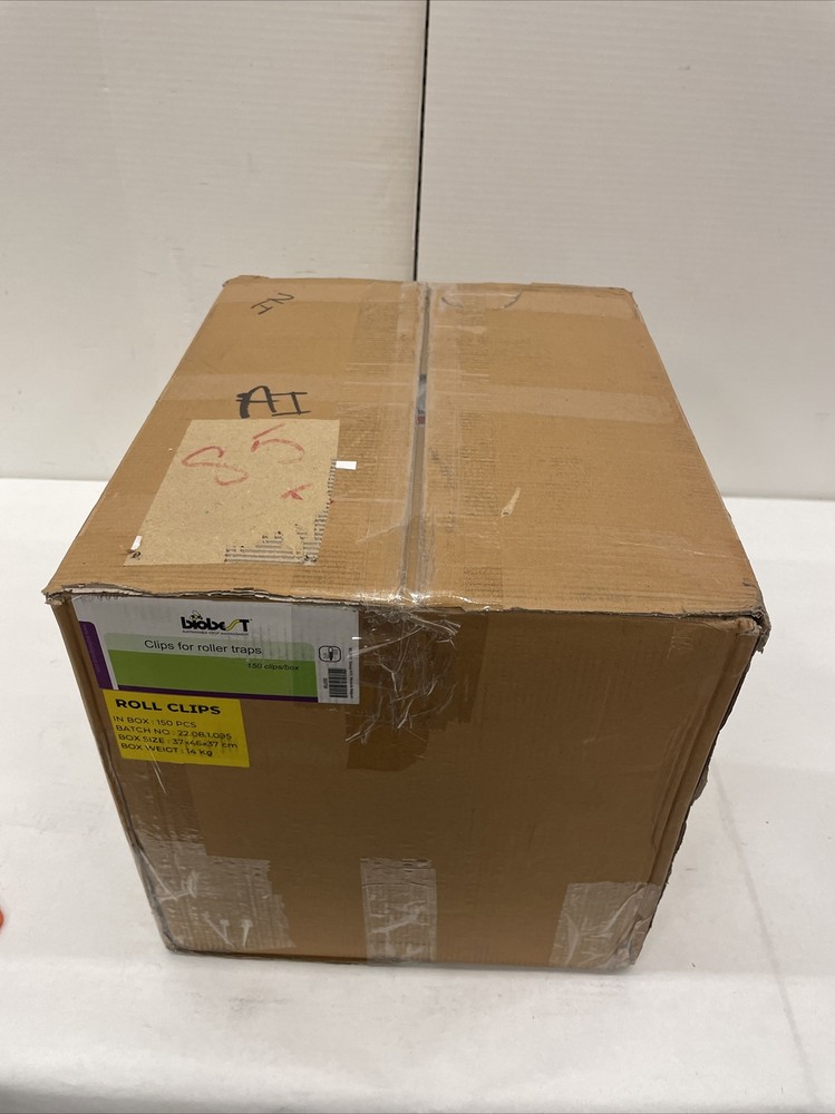 biobest BOX WITH 150 CLIPS FOR ROLLER TRAPS