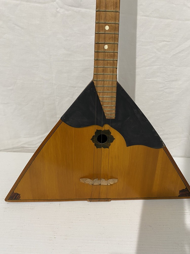 Russian Mandolin Handmade Production