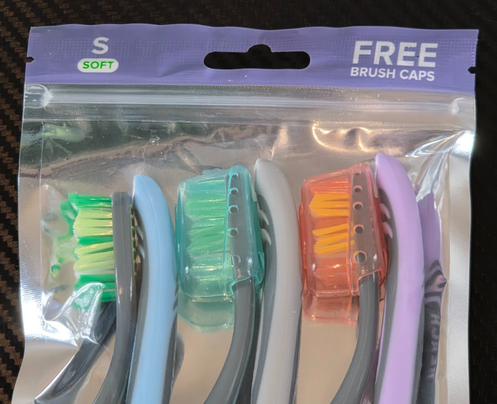 Reach Essentials Toothbrushes Value Pack Soft 6 Count With 5 Free Brush Caps