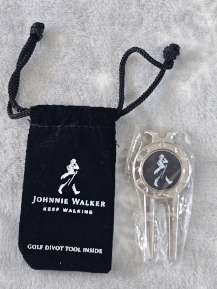 Johnnie Walker Golf Divot Tool