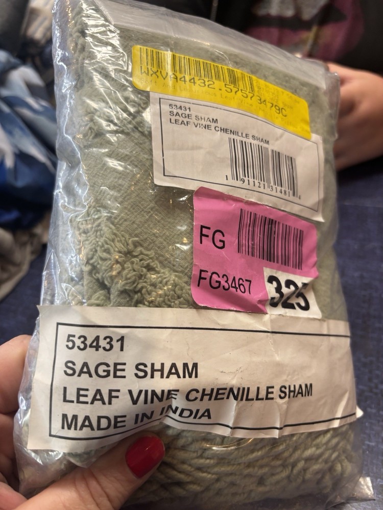 Medallion Chenille Sham
