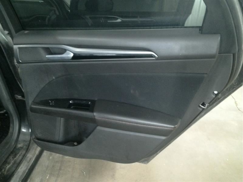 FUSION 2014 High Mounted Stop Light 104687123