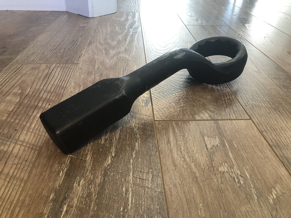 Heavy-Duty Offset Striking Wrench 2-3/16" 12 PT
