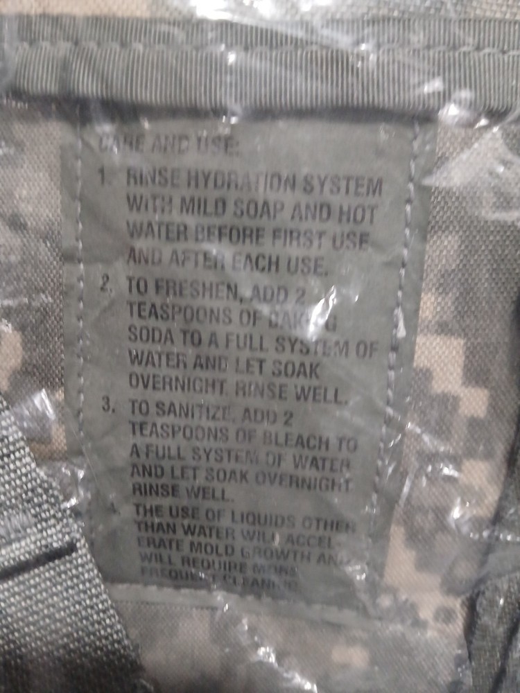 ACU Universal Hydration System Bladder U.S. New Camo Camouflage