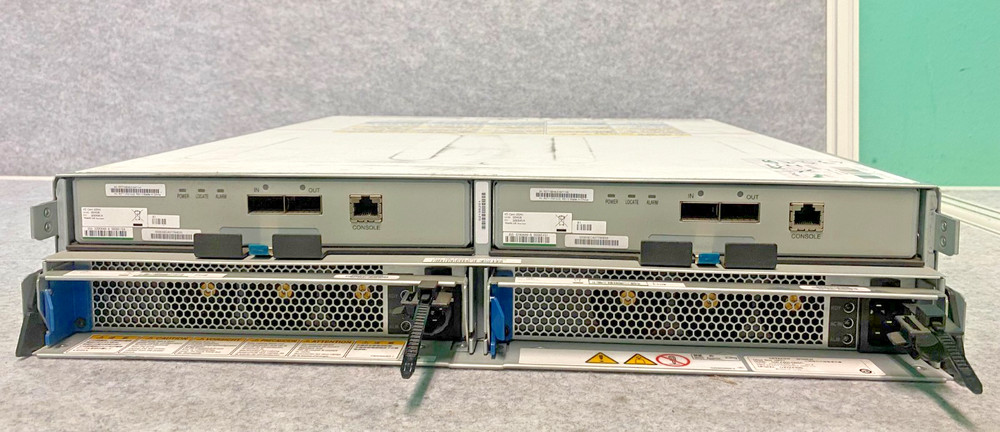 HITACHI ARRAY R0397 storage Arrays no HDDS